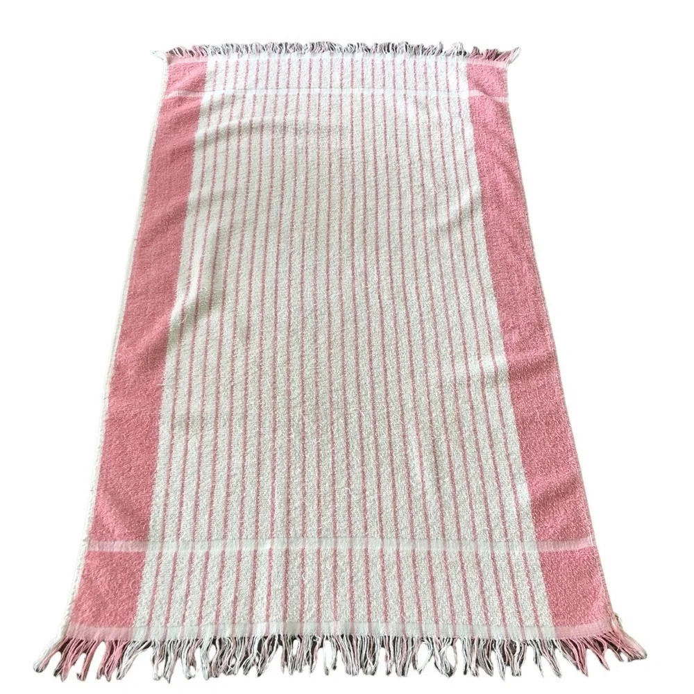 MCM Vintage Cannon 100% Cotton Striped Pink Fringe Granny Bath Towel 21” X 35”‎
